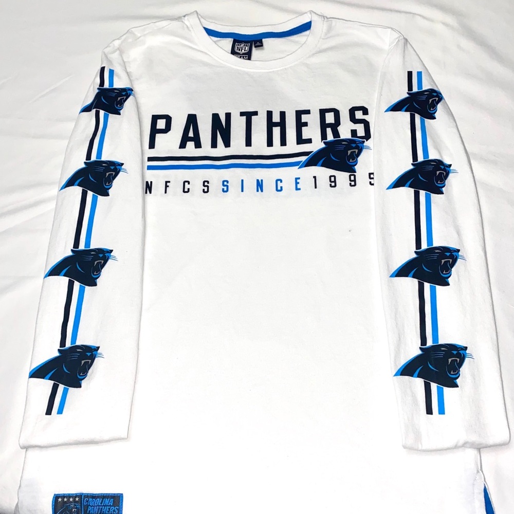 NWOT Carolina Panthers Long Sleeved Tee